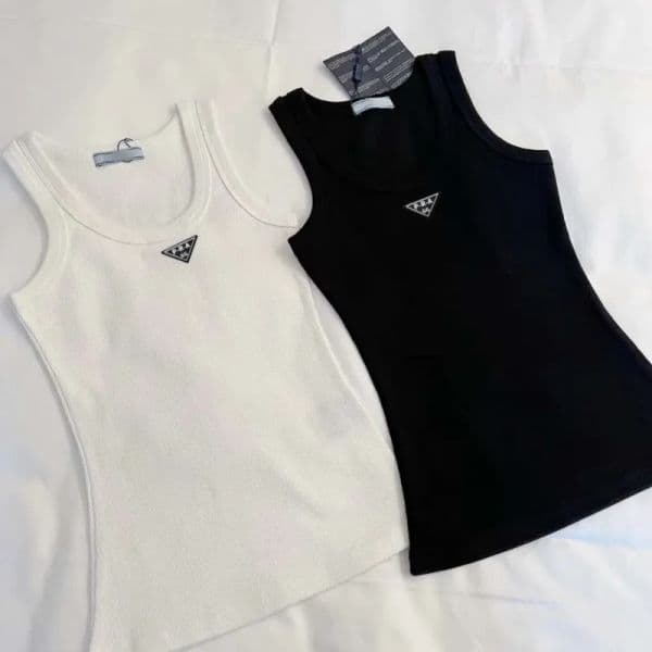 Designer Womens tank womens vest top Shirts Tank Top Fashion women's t-shirt Summer sexy Sleeveless Cami Elastic Sport Knitted Tank luxury cotton tees pullover