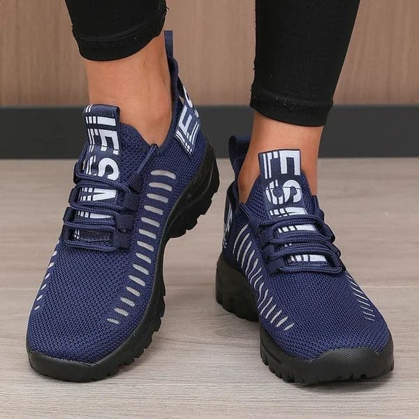 Fashion Mesh Running Shoes Men Women Breathable Lightweight Cushioned Sole Sports Gym Outdoor Training Sneakers Quick Dry 260605