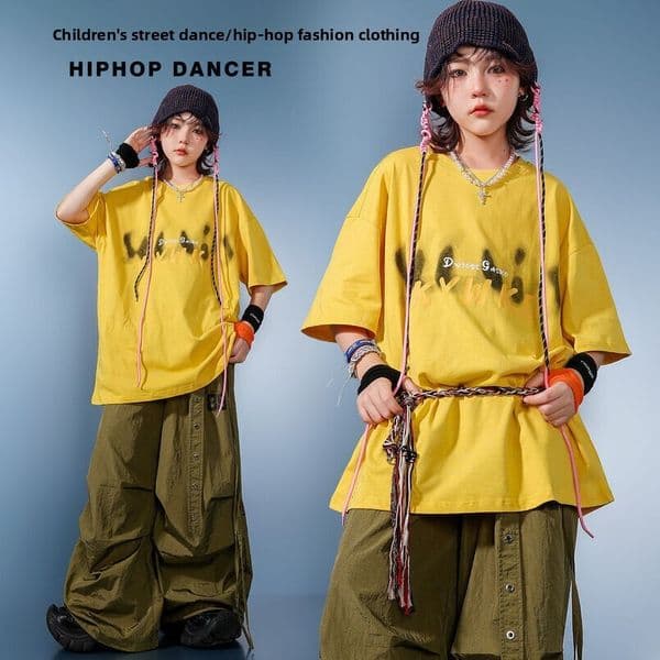 Boys' and girls' street dance trendy outfit, hip-hop style, bright-colored short-sleeve military green layered with long pants performance suit