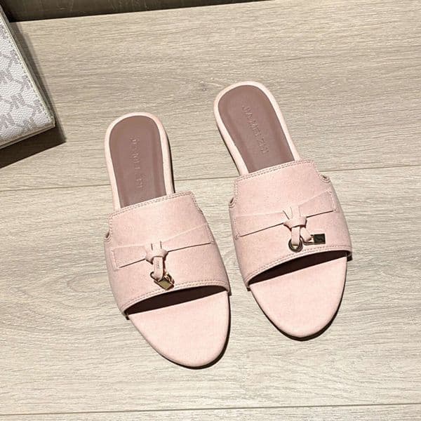 Designer Slippers For Womens Flat Slippers Fashion Soft Suede Leather Flat Sandals With Horsebit Buckles Lock Decoration For Ladies Casual Footwear 8D0