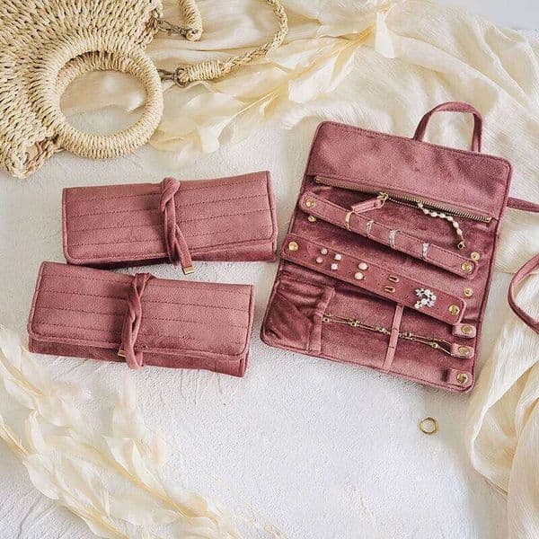 Velvet Necklace Earrings Ring Storage Roll Bag Jewelry Display 26Y0606
