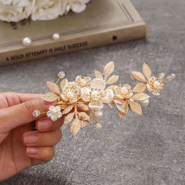 White Flower Hairpins Side Clips Gold Color Alloy Leaf Hairclips Pearls Headpieces Bride Wedding Party Hair Jewelry Accessories