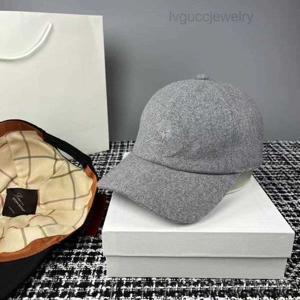 Luxury designer baseball cap hat for women Mens Caps Fashion Baseball Cap loro cotton piana cashmere hats fitted hats autumn snapback embroidery casquette beach LJZ