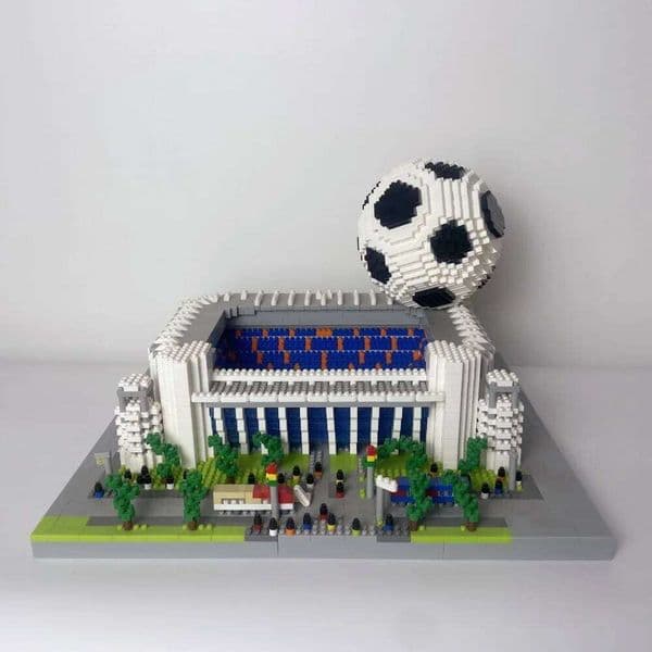 Knew Built Madrid Stadium with Soccer Ball Micro Blocks Building Toys Experience the Joy of Footballive Good Deco Gift b