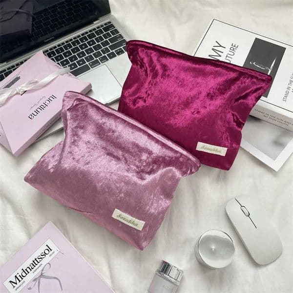 Designer Women Fashion Velvet Makeup Bags Cosmetic Bag Clutch Bag Makeup Pouch Large Capacity Toiletry Bag Travel Cosmetic Organizer J260608