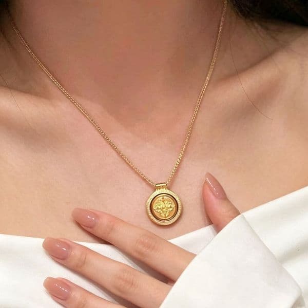 2026 Ancient New Chinese Style gold Double-Sided Flip Horse Brand Pendant Necklace for Women, Fashionable Versatile Design Sweater Chain