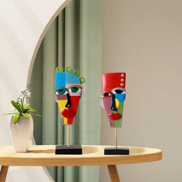Creative European-style abstract human face art ornament creative living room wine cabinet decoration resin craft L260606