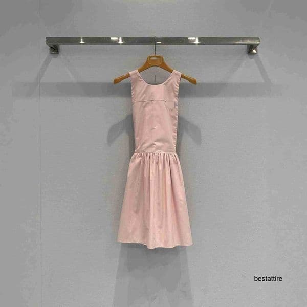 Designer Nanyou high-end fashion women's clothing MIU 2026 high-waisted pleated dress 37VN