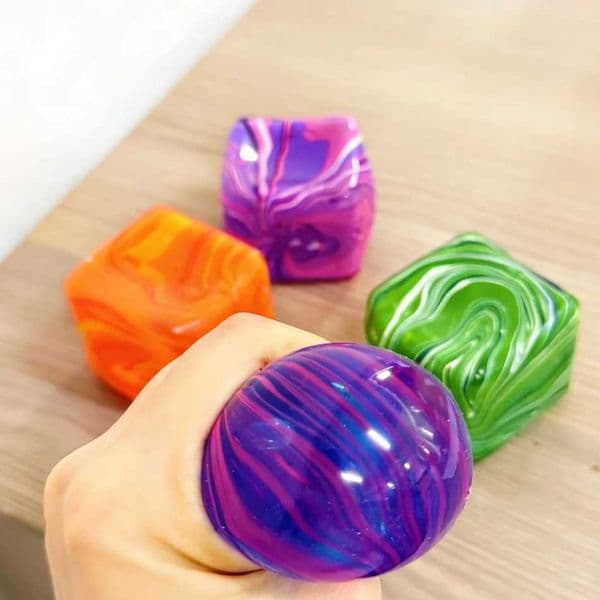 Pattern 1/4PCS Flow Square Maltose Pinch Music Release Slow Rebound Release Pressure Colorful Decompression Party Favors Z260608