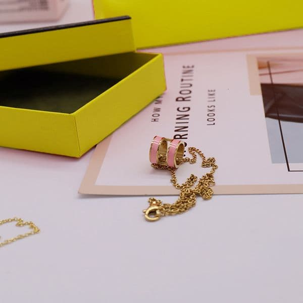 Fashion Pendant Necklaces Necklace Letter Design for Man Woman Jewelry Highly Quality 9 Color BOX need extra costs