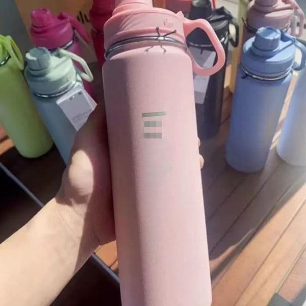 Insulated Portable Water Jug with Lid Ideal Companion for Jogging Trips and Gym Sessions