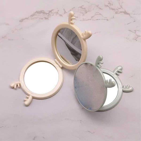 Foldable Double Side Mini Flowers Makeup Mirror Portable Hand Compact Pocket Cosmetic Beauty Tool C2606091