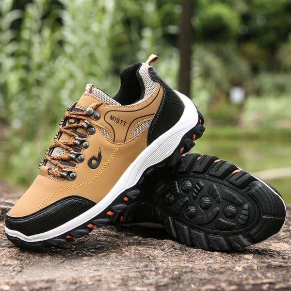 Casuals Men Shoes Summer Breathable Hiking Walking Sneakers Outdoor Ultralight Leather Slip-on Climbing Trekking Sneakers 2026 260609