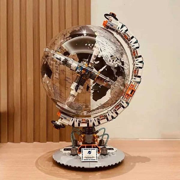 Space Technology New Creative Station Transparent Globe Building Blocks High Tech Construction Bricks Set Toy Gifts For Children J260609
