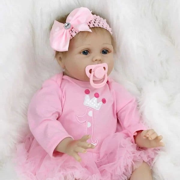 22 Inch Restic Reborn Baby Doll for Girls Handmade Soft Vinyl Silicone Newborn Life-Size Collectible Infant Girl Figurine L260610O2NN