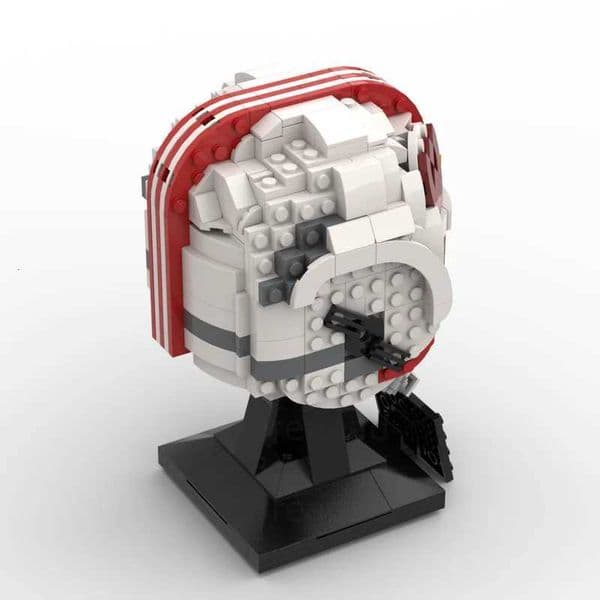 575pcs MOC Luke Pilot Helmet Star Battle Model Building Blocks Christmas Gift Architecture Toys Creative Idea Education Brick J260610
