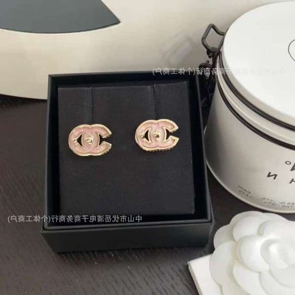 designer channels earrings double C pink enamel stud for women simple women's earrings channeled cc earring