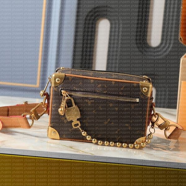 Designer Bag Classic Womens Luxury Shoulder Bag Mini Soft Trunk Cross Body Bag Women Designer Purse Zippy Box Bag Fashion Metal Accents Handbags Lady Louisities Bags