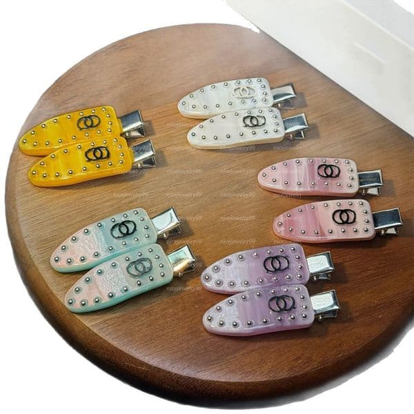 Designer High Quality Women Classic Letter Hair Clip Metal Barrettes Barrettes Fashion Hair Accessories HairHoop Hair