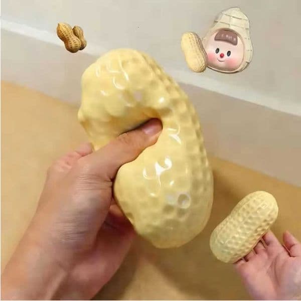 Toy Simulated Peanut Squishy Pinch Soft Stress-Relieving Butter-flavored Chocolate Fidget Slow Rebound Gentle Squeezing Pinch M260611