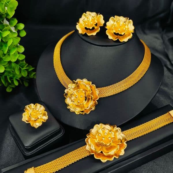 Dubai 24K Gold Color Bridal Jewelry Set For Women Nigerian Ethiopian Necklace Bracelet Earring Ring Sets Party Gift