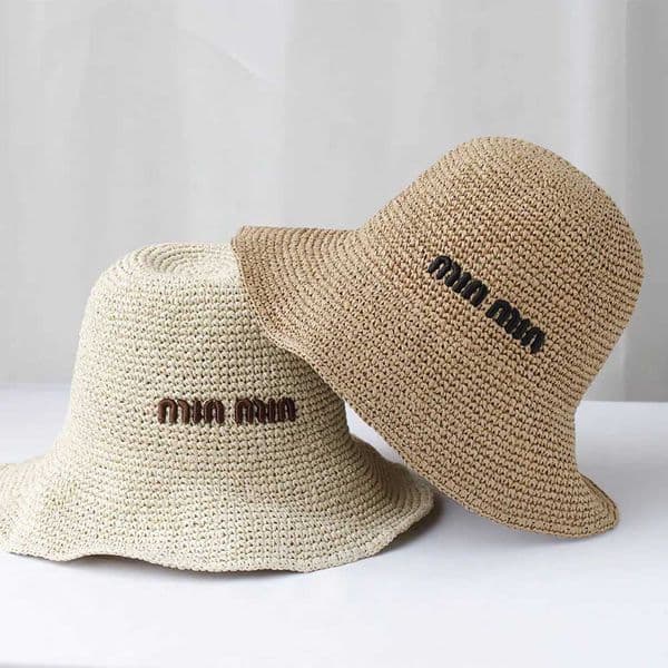 New 2025 Womens Designer Straw Bucket Hat Luxury Foldable Hats For Summer Travel Beach Sun Protection Chapeau thumbnail 2