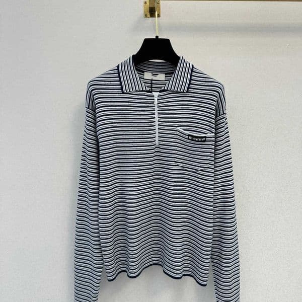 Designer Women's T-Shirt woman Clothing High-Quality M Brand New Round Neck Striped Simple Pocket Decorated Loose Knit Top