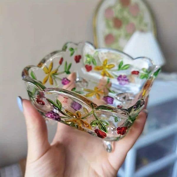 Vintage Glass Salad Bowl with Floral Design - Perfect for Home Decor and Smoking Accessories L260612