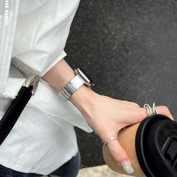 Compatible iWatch S11 Shiny Bamboo Link Steel Band Apple Watch 10 9 SE Premium Wristband