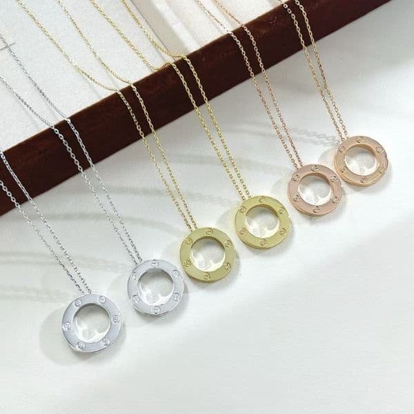 Designer Necklace Classic and Fashionable Pendant Necklace High-Quality Set with Diamonds
