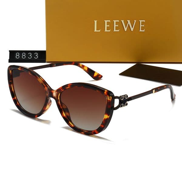 Top luxury Sunglasses Designer womens Mens Wearing fashion hot selling senior Eyewear For Women eyeglasses frame Vintage Metal Sun Glasses With box