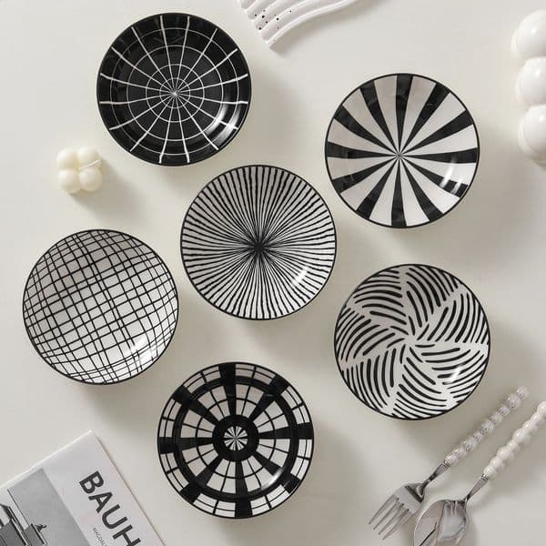 6Pack Hepburn Style Ceramic Dipping Dishes56 InchUnder Glaze Black White Appetizer Plates for SnacksSushi Condiments 260615