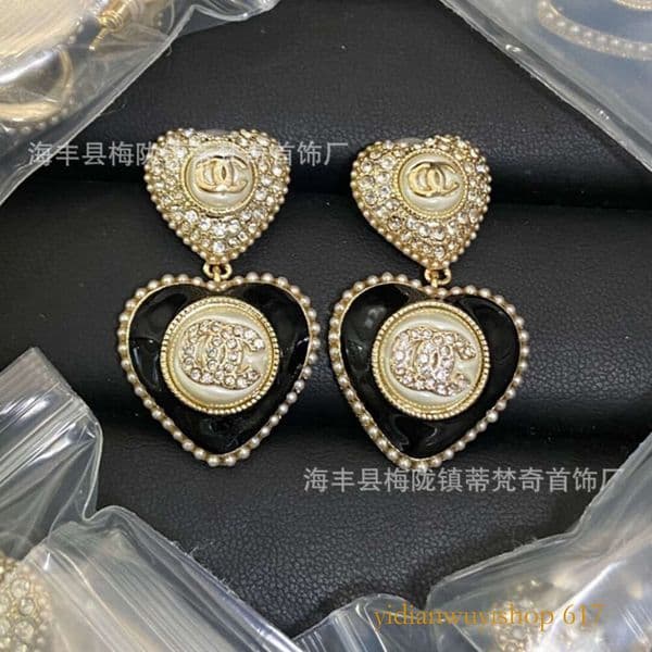 Designer Jewelry cc earrings New Heart-Shaped Girls Double C Leather Bow Earrings channels studs e8f2