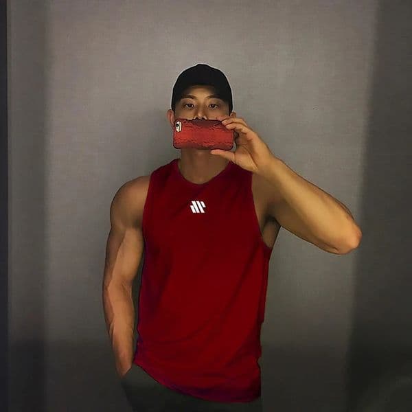 Mens Summer Fitness Tank Top Gym Workout Sleeveless Shirt Running Apparel Stringer Single Shirt Summer Casual Vest 260618