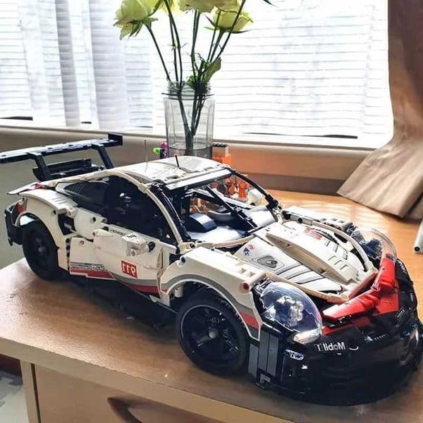 Race New Performance 1580PCS Technical Car Building Block Bricks 42096 Sport Vehicle Display Model MOC Toy Gift for Kids Aldults C260617