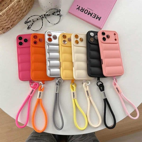 Strap Soft Wrist Silicone Case for iPhone Air 17 16 Plus 15 14 13 12 11 Pro Max XS XR X 7 8 Camera Protection Cover J260618