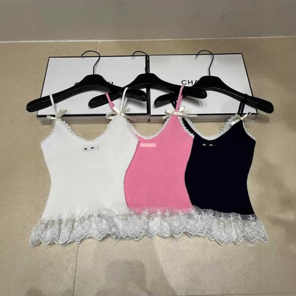 Designer's high-quality clothing Spring/Summer New Knitted Letter Lace Sleeveless Pullover Slim Fit Versatile Womens Tank Top