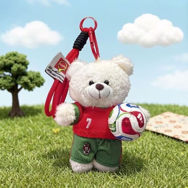 keychains Mexico the United States and Canada World Cup keychain C Ronaldo Real Madrid football star bear doll plush pendant doll Cartoon Keychains