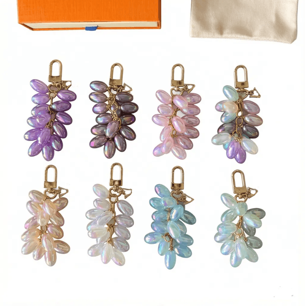 Fashion New Colorful Grape String Keychain Pendant bag charms High-class sense of light luxury women's bags letters decorative hooks Multiple colors