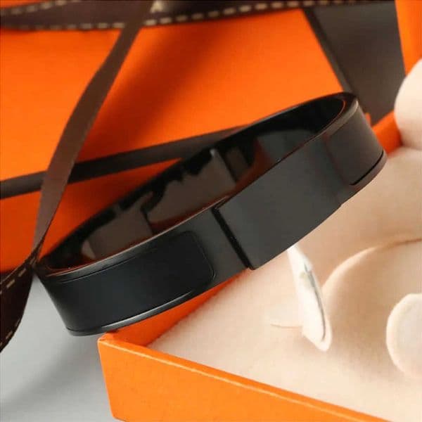 Fashion Black Design Titanium Bracelet Designer Men and Women Bracelets Party Wear Anti-Allergy High Quality Jewellery N8FV