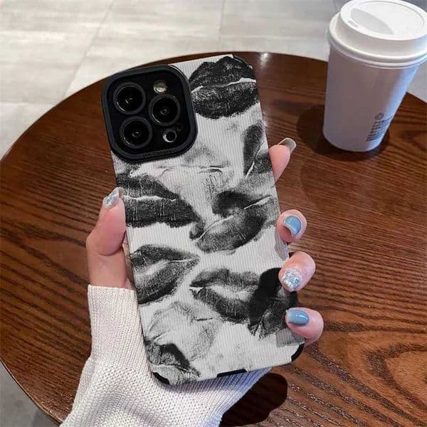 Fun lip kiss pattern phone case for iPhone 11 12 13 14 15 Pro Max X XR XS Max 7 8 15 Plus lens protection soft TPU back cover M240902