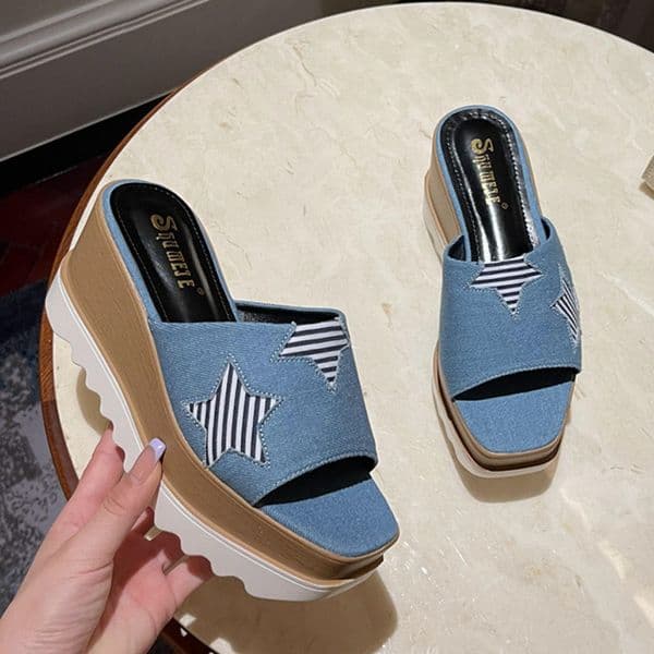 2022 Platform Muffin Shoes Woman Thong Sandals Denim Cloth Slippers Embroider Stars Creepers Femme Thicken Soled Elevated Slides