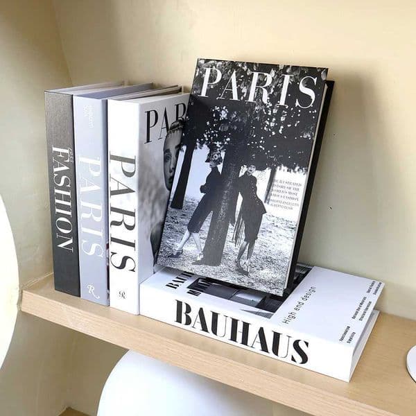 Fashion Model Style Luxury Fake Book Decoration Openable Simulated Book Storage Box Coffee Table Book Hotel Decoration Props M240903