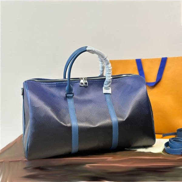 top quality Designer Bag unisex duffle bags Outdoor Travel Bag Large Capacity fitness Crossbody Bag Leather Handbag Shoulder Bags Outdoor tote bag 240815