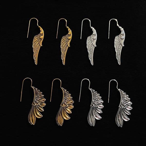 New retro elegant angel wing earrings suitable for women exquisite feather earrings unique and fashionable earrings as a gift for friends W240904
