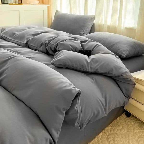Bed sheet style four piece set small and fresh duvet cover brushed and washed cotton bedding simple and solid color bed sheet and duvet coverX240907