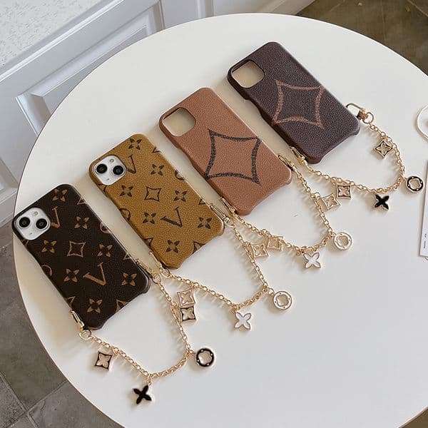 Bracelet iPhone 15 Pro Max phone case designer iphone case Apple iPhone 14 13 12 11 Pro Max 13promax X XR XS XsMax 14 Plus metal wristband case