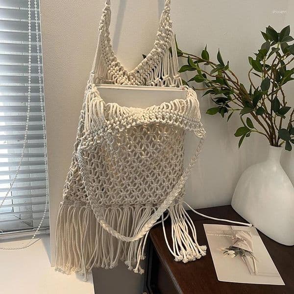 2025 NEW Totes Summer Selg Bag Handmade Mesh Shoulder For Women Trendy Women's Grass Woven Vacation Tassel fashionable item