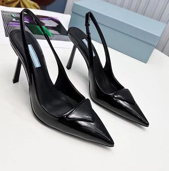 2024 Dress shoes high heels woman designer dress elegant summer triangle brushed leather sandals for women slingback pumps luxury footwear womens 524