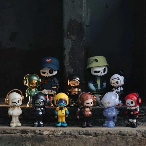 2026 New Box Mr. Bone Times Travel Series Blind Mini 2 Generation Bag Cute Doll Mystery Cartoon Pattern Decoration Surprise Box Toy Toys